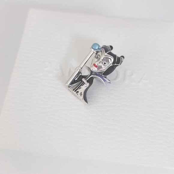 Pandora Villains Maleficent Charm with box - Picture 6 of 9